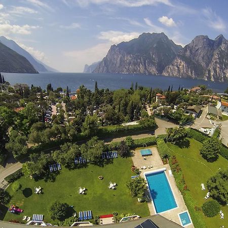Residence Toblini Torbole Sul Garda Exteriér fotografie